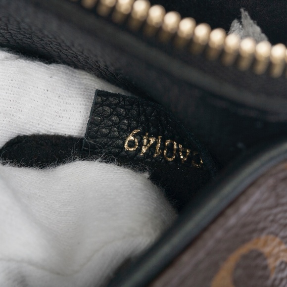 Louis Vuitton Monogram Pallas BB Multi-way - Picture 7 of 10